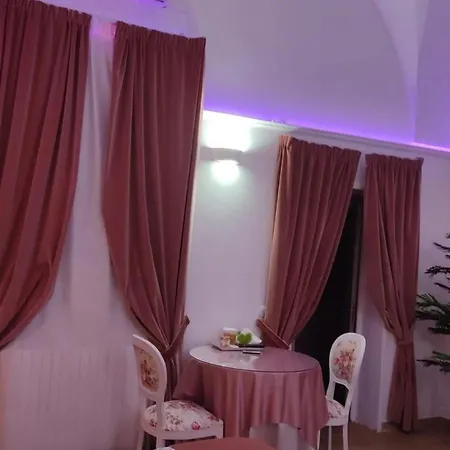 Mamma Splendora Oda ve Kahvaltı